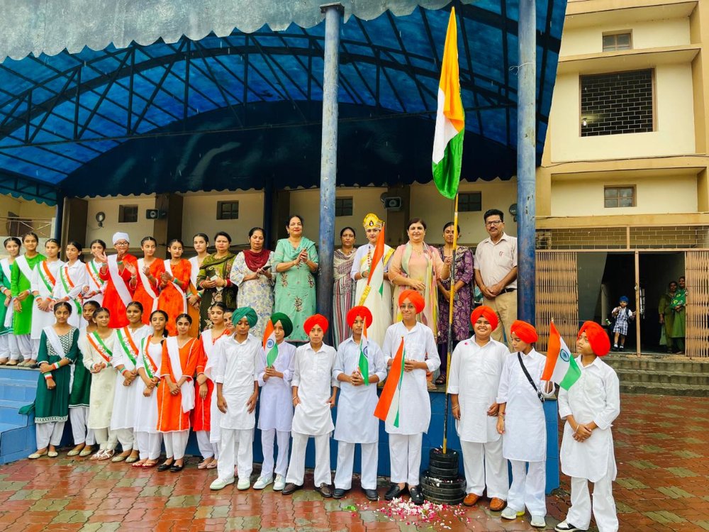 WhatsApp Image 2025-08-15 at 08.01